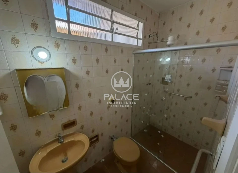 CASA PARA ALUGAR COM 3 QUARTOS CASTELINHO