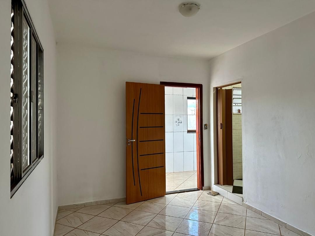 Imagens do imóveis casa à venda em residencial luiz massud coury, rio das pedras 3 quartos 250m²