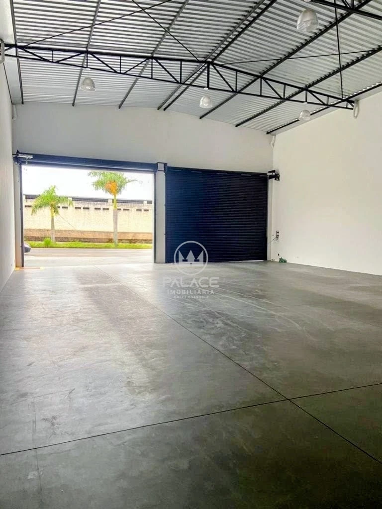 Barracão disponivel para locação