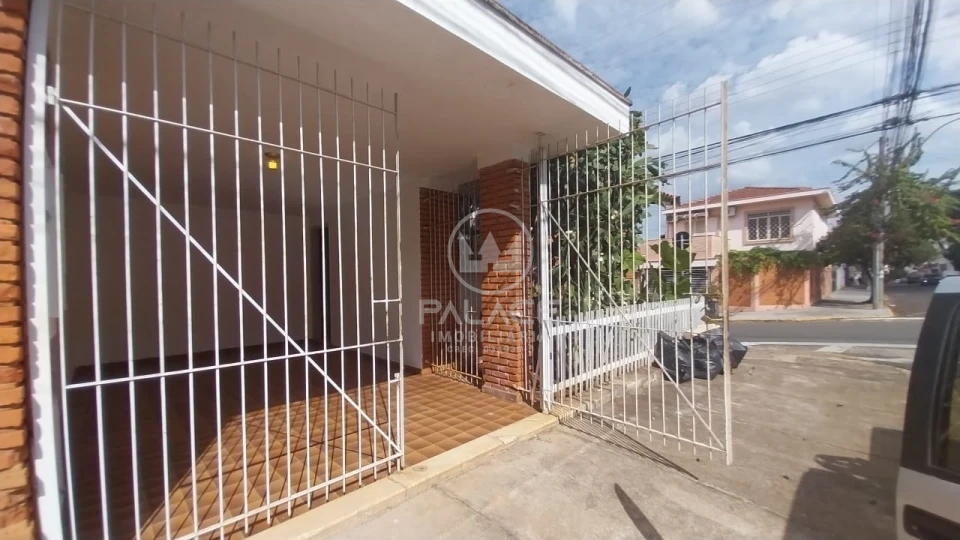 Casa, 4 quartos, 121 m² - Foto 1