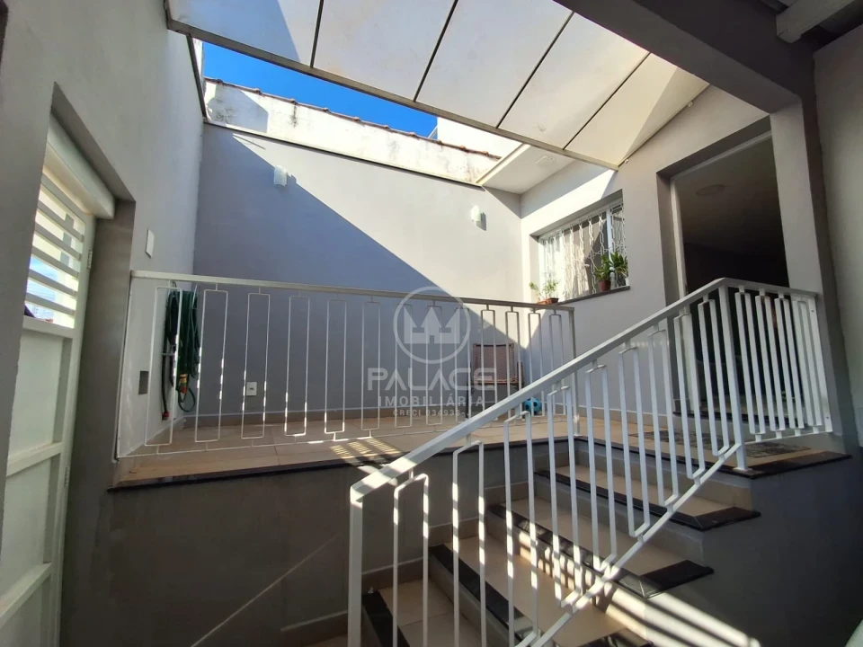 Maravilhosa casa na Vl. Monteiro