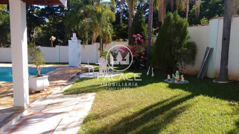 Chácara com 3 suítes à venda, 1.000 m² no condomínio Colinas do Piracicaba.