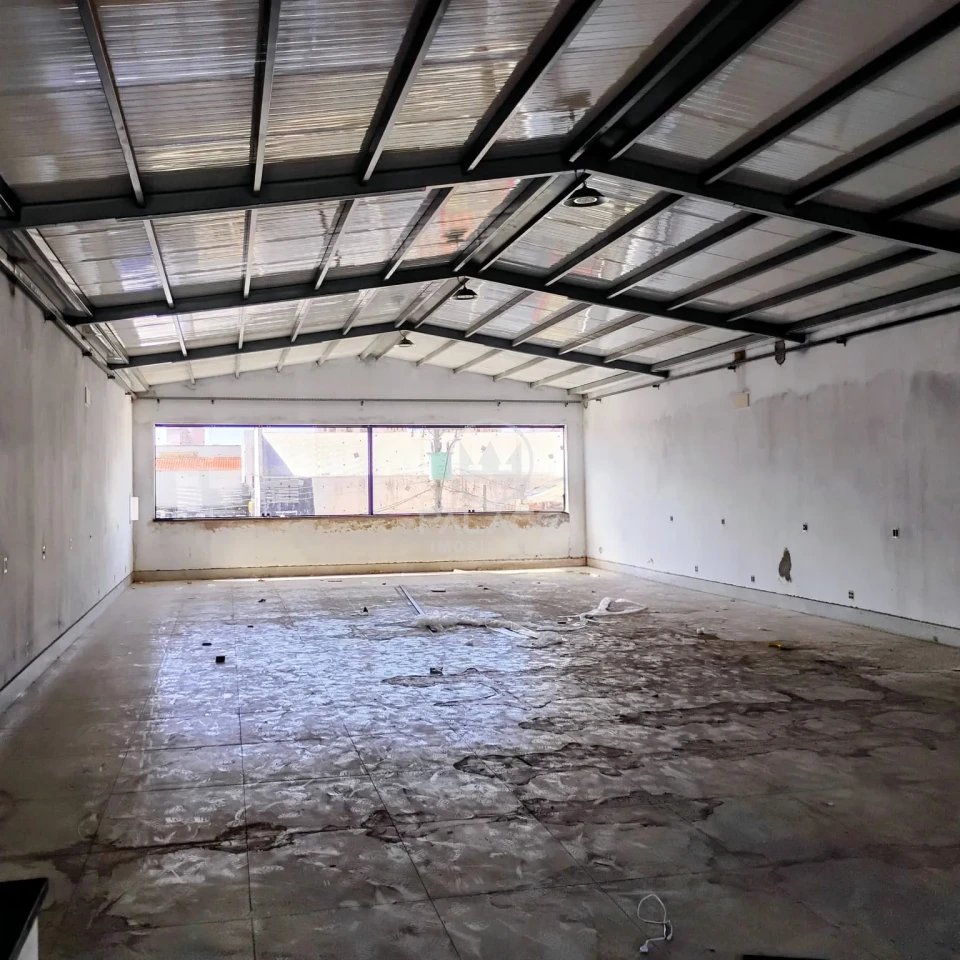 Barracão disponivel para locação