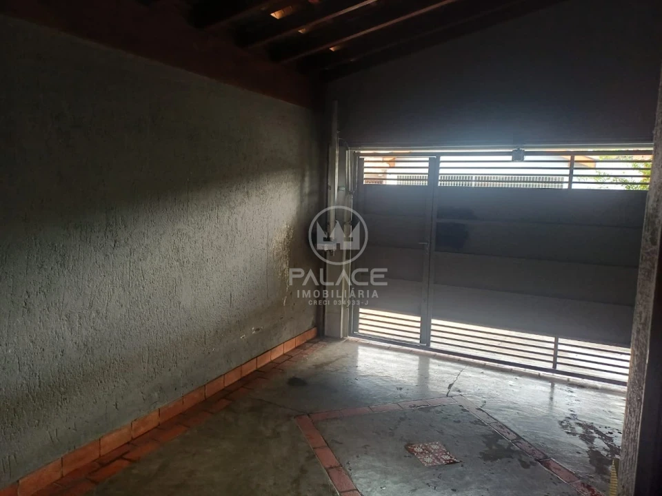 Casa a Venda no Bairro Jupiá