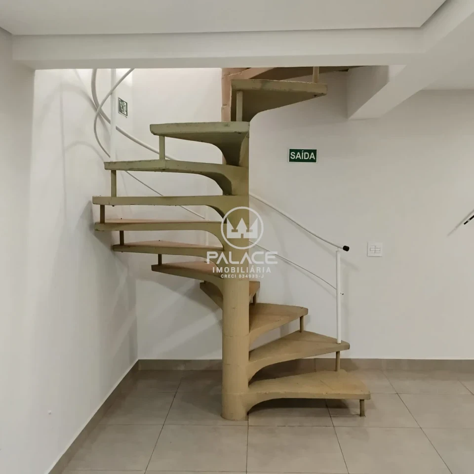 Barracão disponivel para locação