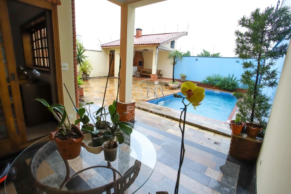 Sobrado de alto Padrão a venda em bairro Nova América