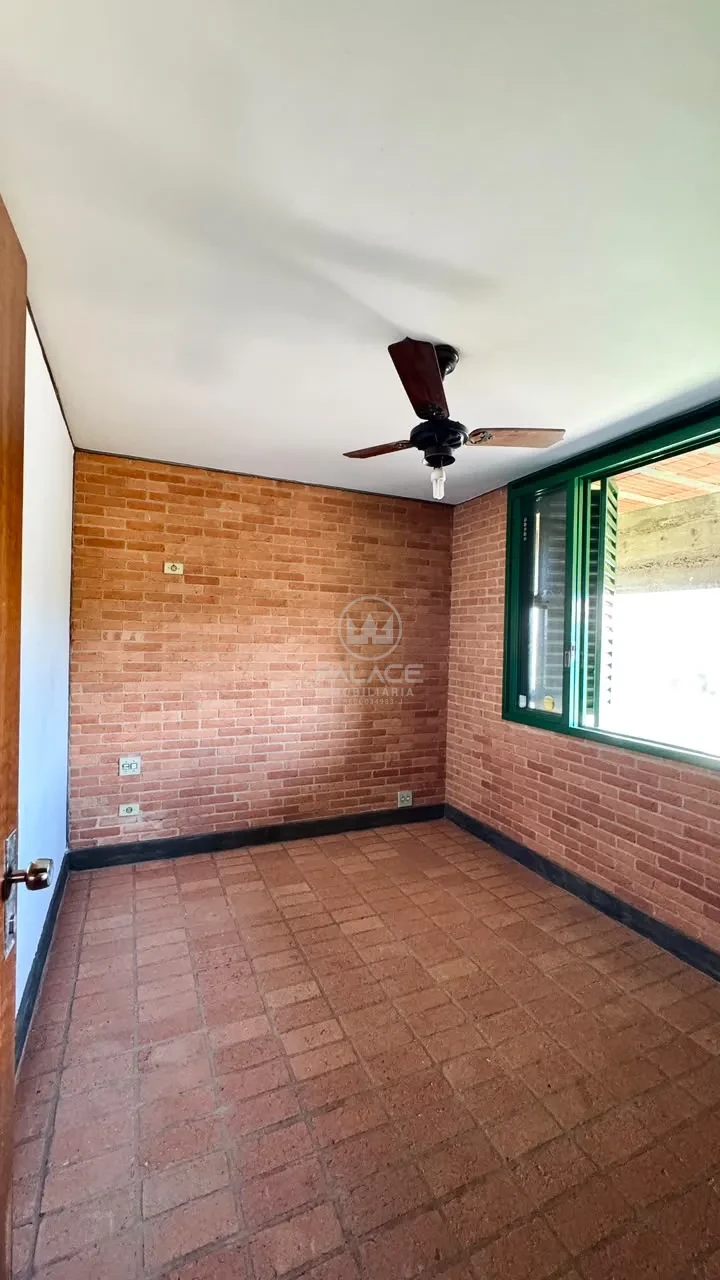 Linda Casa no Bairro São Dimas/Clube de Campo