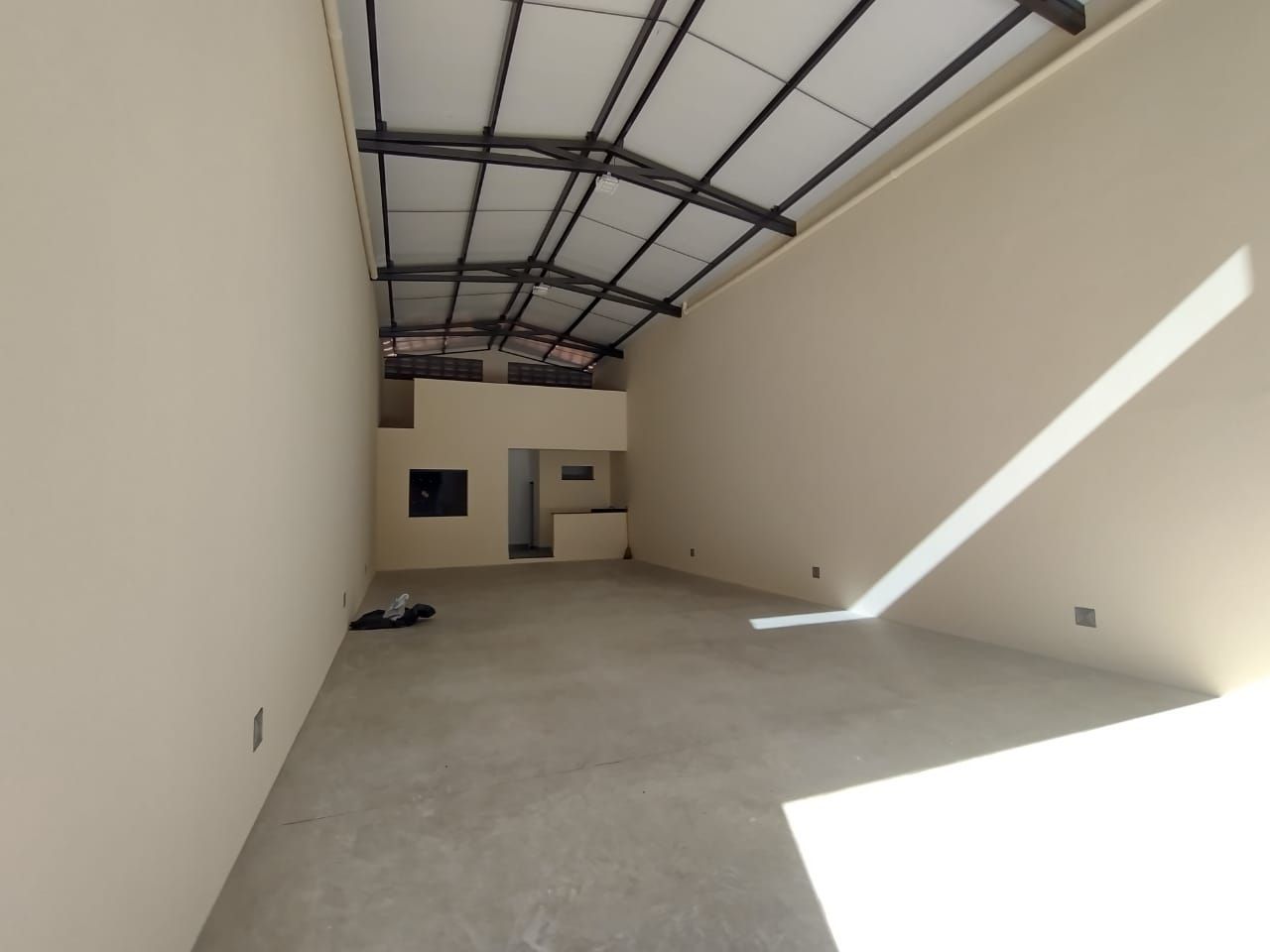 Barracão disponivel para locação