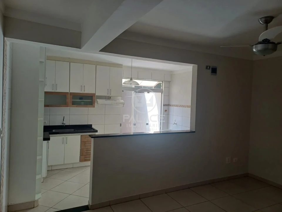 CASA A VENDA NO BAIRRO PIRACICAMIRIM