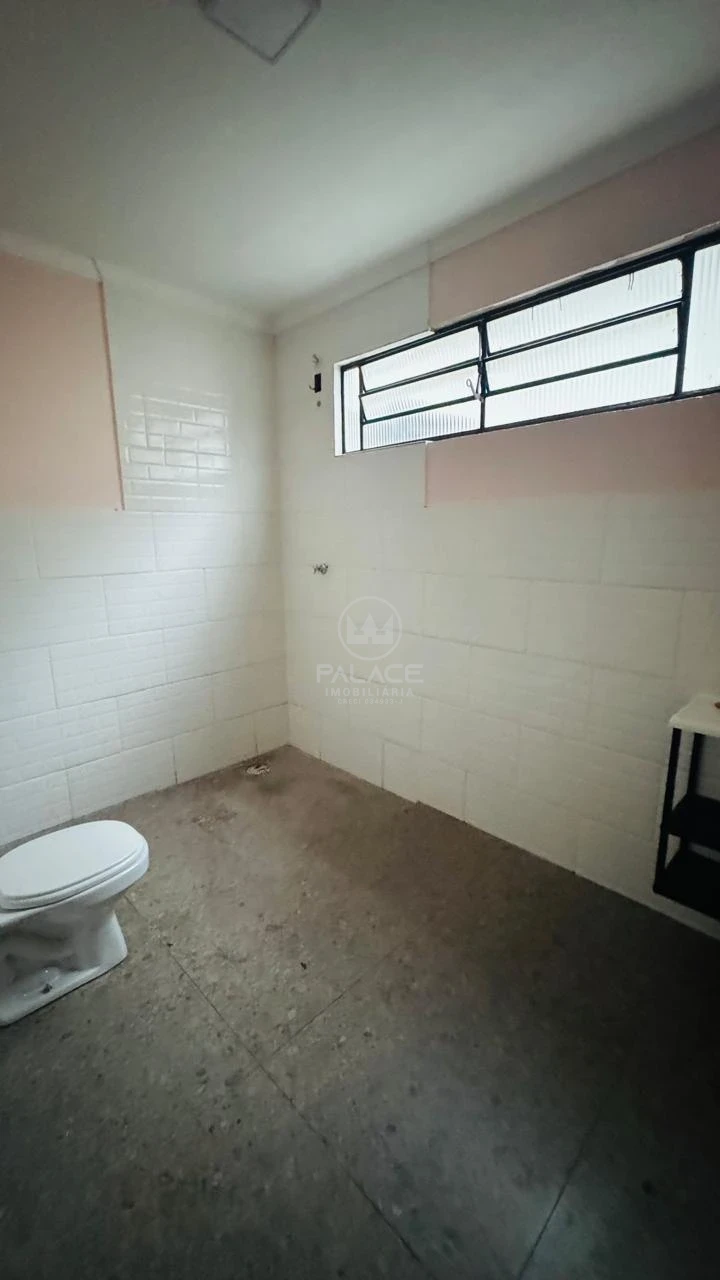Casa À Venda