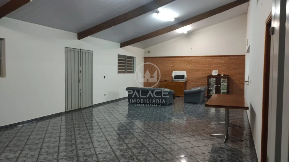 chácara á venda no Bairro dois Córregos