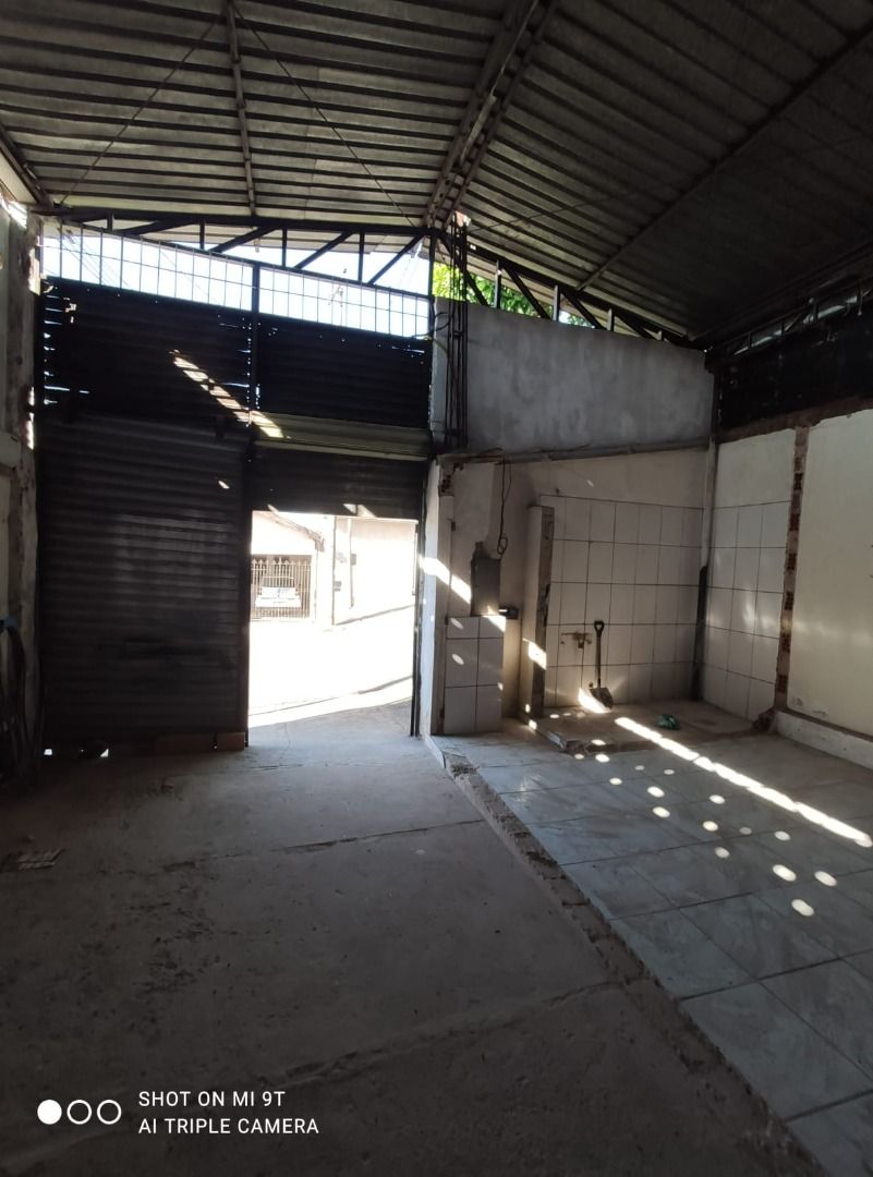 Imagens do imóveis Barracão -  / Comercial / Jardim Elite