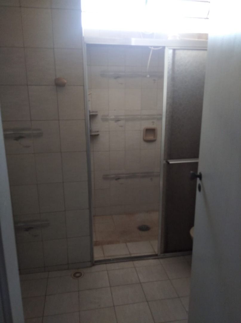 Casa com 3 dormitórios para alugar, 69 m² por RS 1.800,00-mês - Jardim Caxambu - Piracicaba-SP