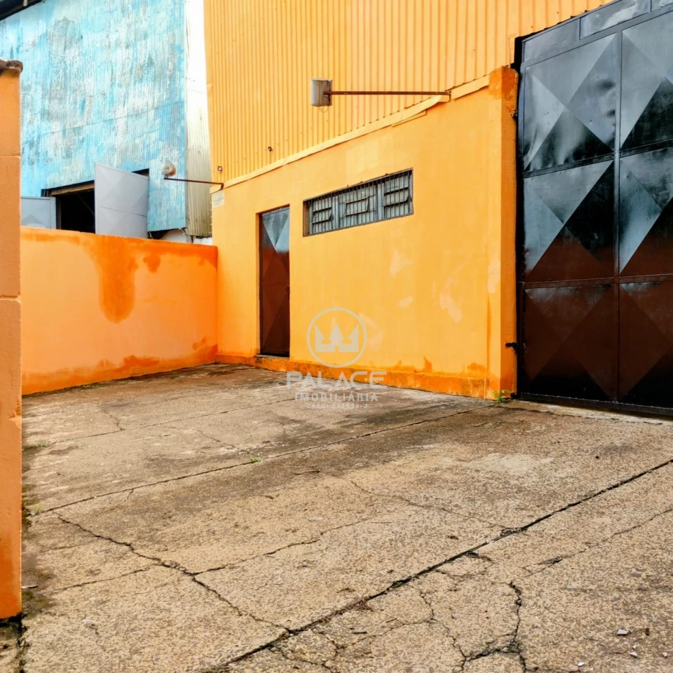 Barracão disponivel para locação no bairro Santa Rosa