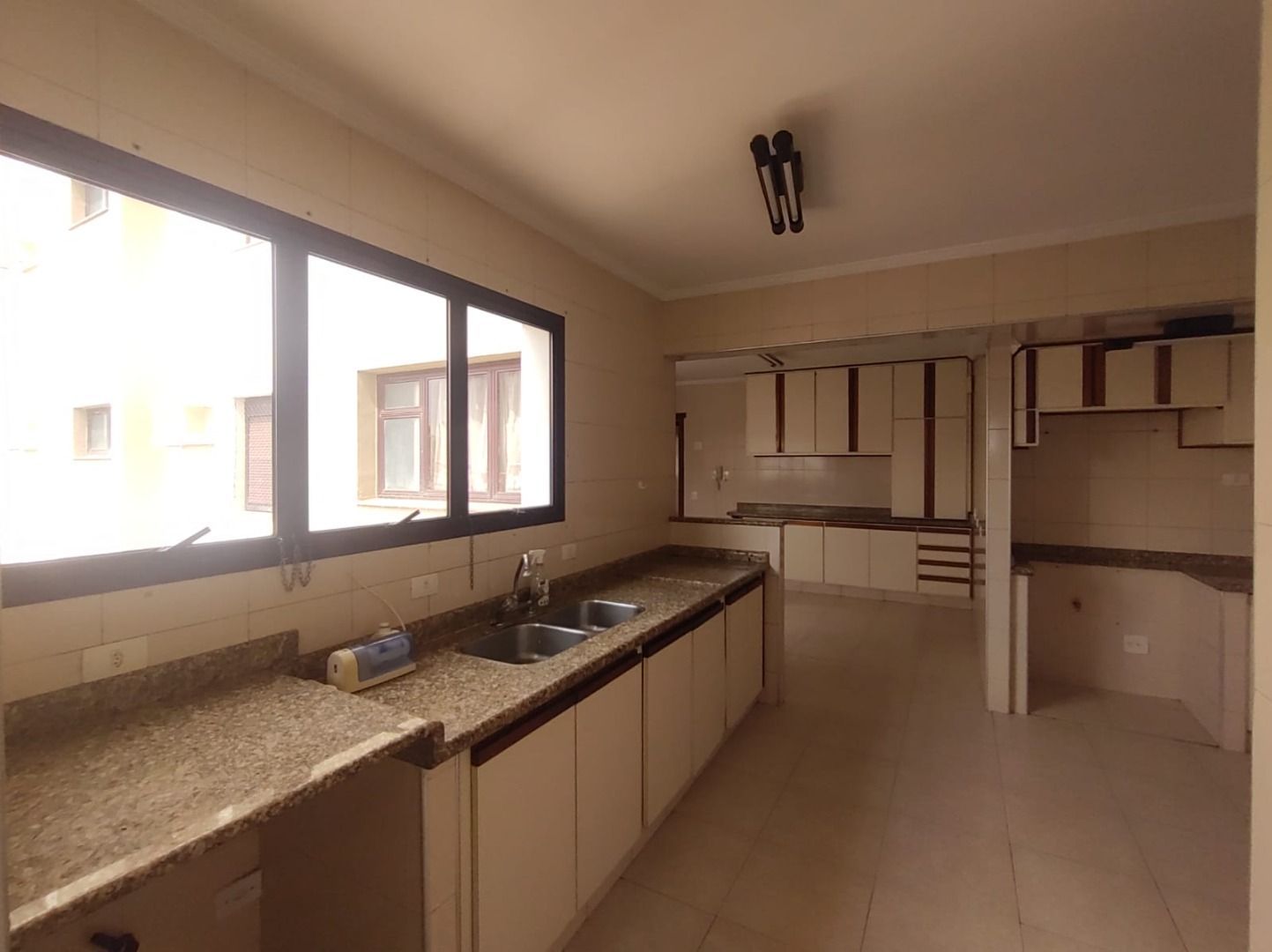 Imagens do imóveis Apartamento com 3 dormitórios, 151 m² - venda por RS 900.000 ou aluguel por RS 4.510-mês - Centro - Piracicaba-SP