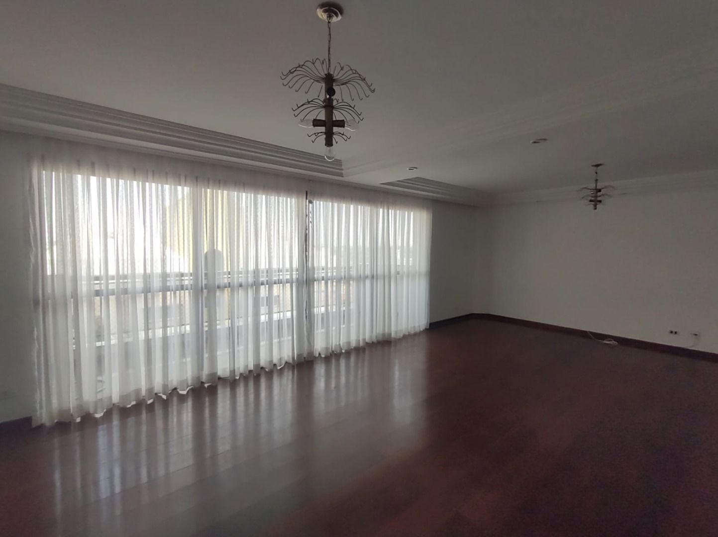 Imagens do imóveis Apartamento com 3 dormitórios, 151 m² - venda por RS 900.000 ou aluguel por RS 4.510-mês - Centro - Piracicaba-SP