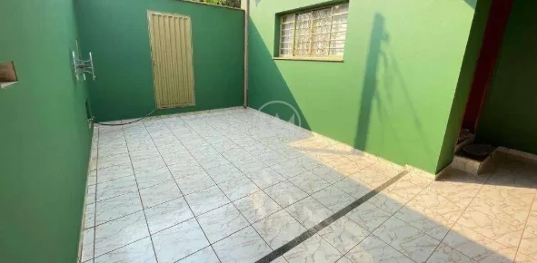 CASA A VENDA NO JARDIM BRASILIA