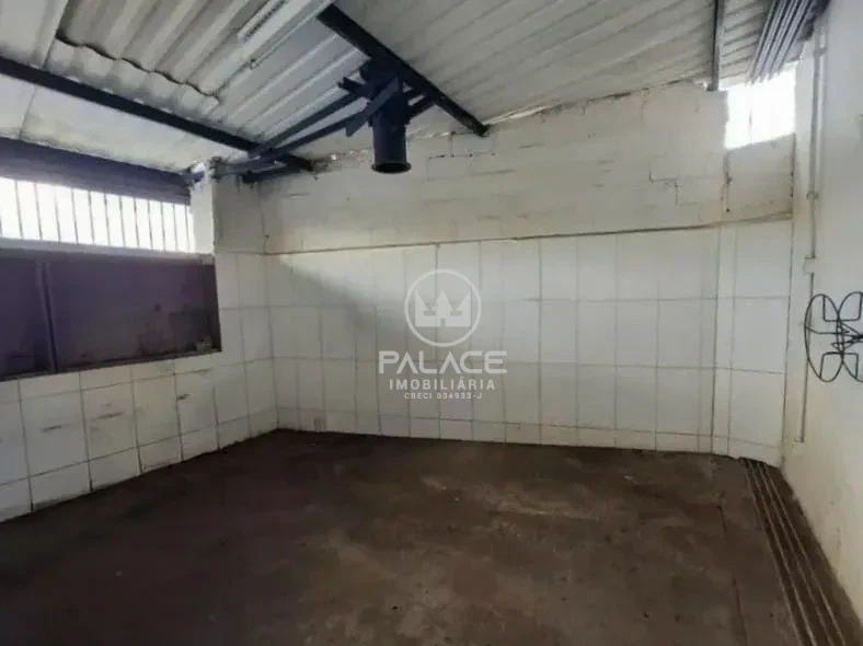 Barracão disponivel para locação