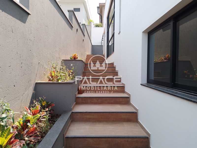 Imagens do imóveis casa em condomínio à venda na avenida doutor márcio william gumbis de souza, reserva jequitibá, piracicaba 3 quartos 226m²