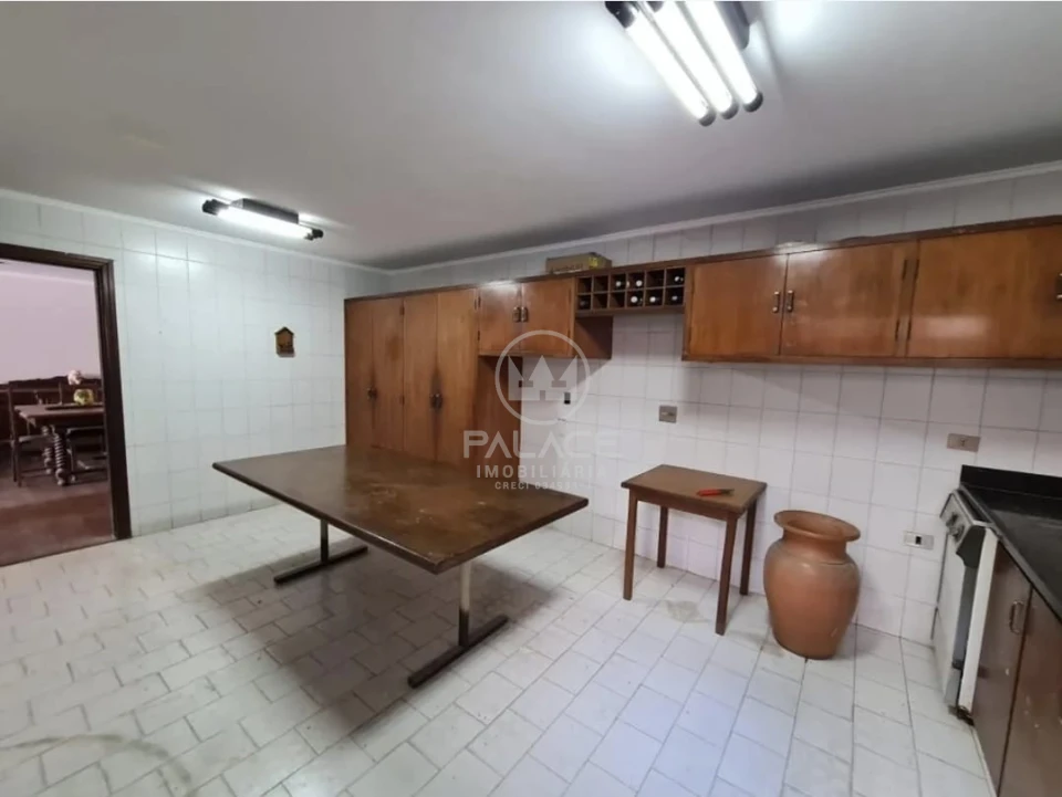 Sobrado À Venda No Centro De Piracicaba