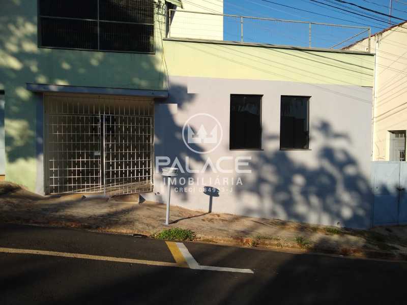 Imagens do imóveis Casa de rua - Térrea / Residencial / Centro