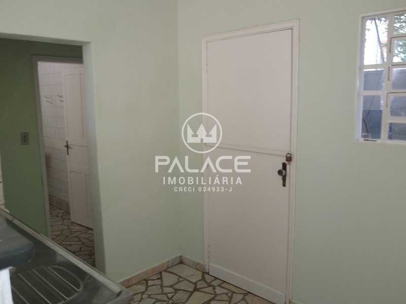 Imagens do imóveis Casa de rua - Térrea / Residencial / Centro