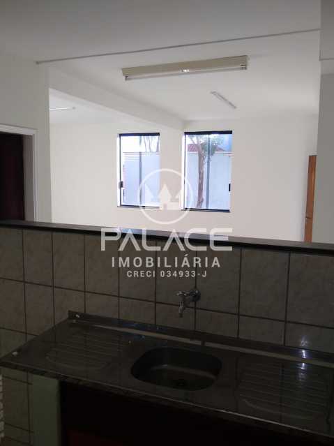 Imagens do imóveis Casa de rua - Térrea / Residencial / Centro