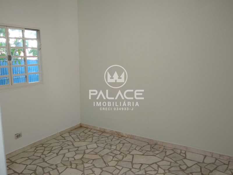 Imagens do imóveis Casa de rua - Térrea / Residencial / Centro