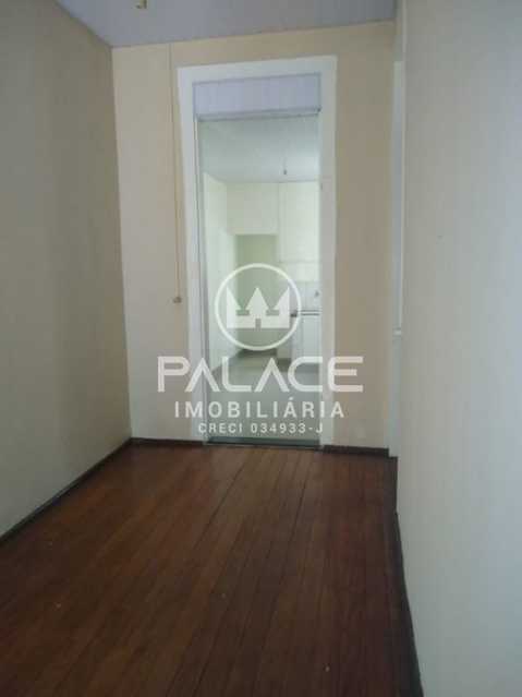 Imagens do imóveis Casa de rua - Térrea / Residencial / Centro