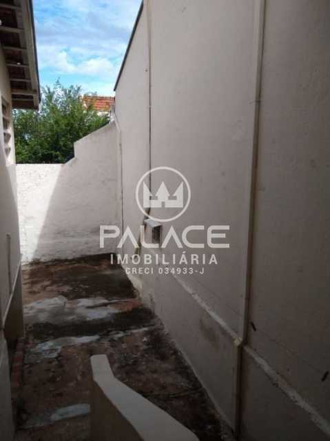 Imagens do imóveis Casa de rua - Térrea / Residencial / Centro