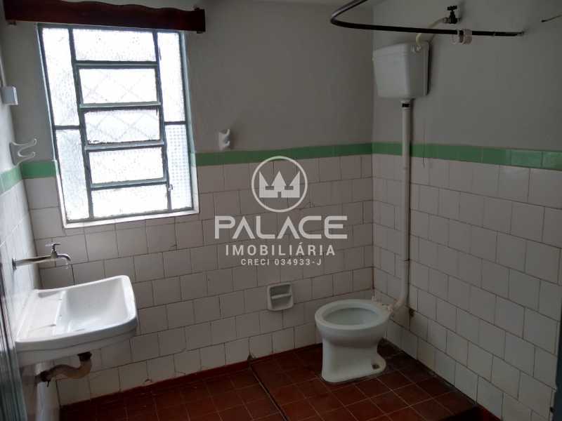 Imagens do imóveis Casa de rua - Térrea / Residencial / Centro