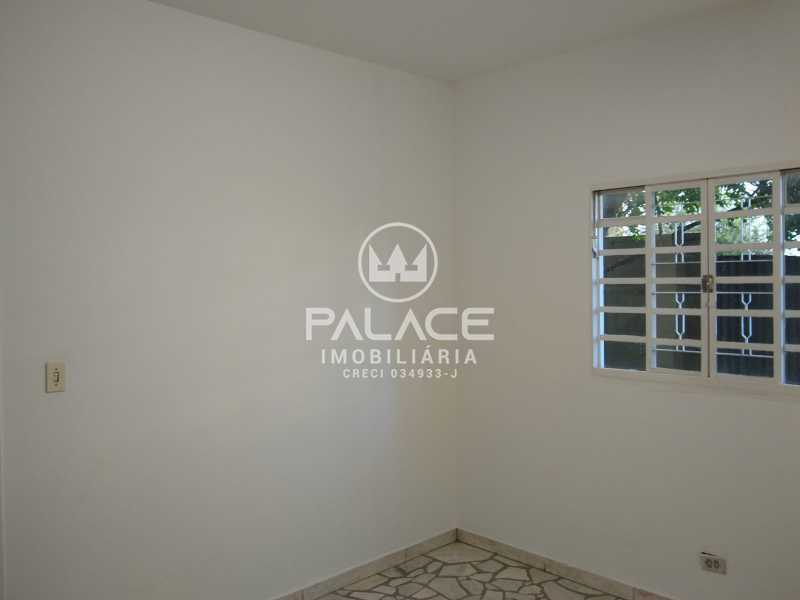 Imagens do imóveis Casa de rua - Térrea / Residencial / Centro