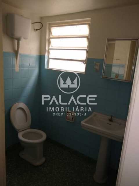 Imagens do imóveis Casa de rua - Térrea / Residencial / Centro