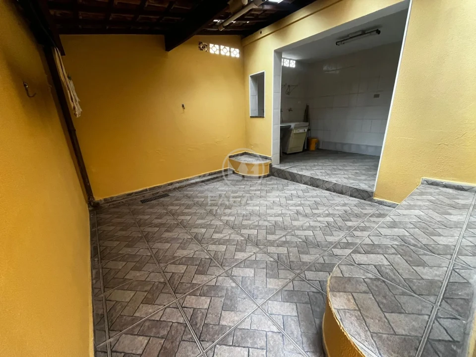 CASA PARA ALUGAR NA VILA INDEPENDENCIA, C/ 4 QUARTOS - SENDO 145.5m²