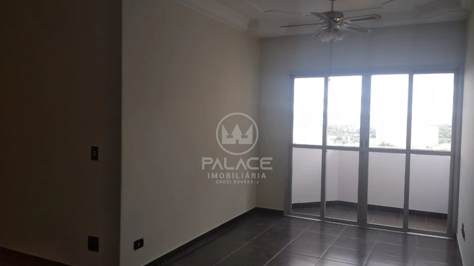 Condomínio Edifício Flamboyant