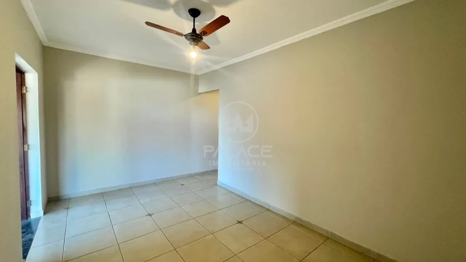 CASA COM 3 QUARTOS, SENDO 1 SUITE PARA LOCAÇÃO NO BAIRRO JARDIM CAXAMBU