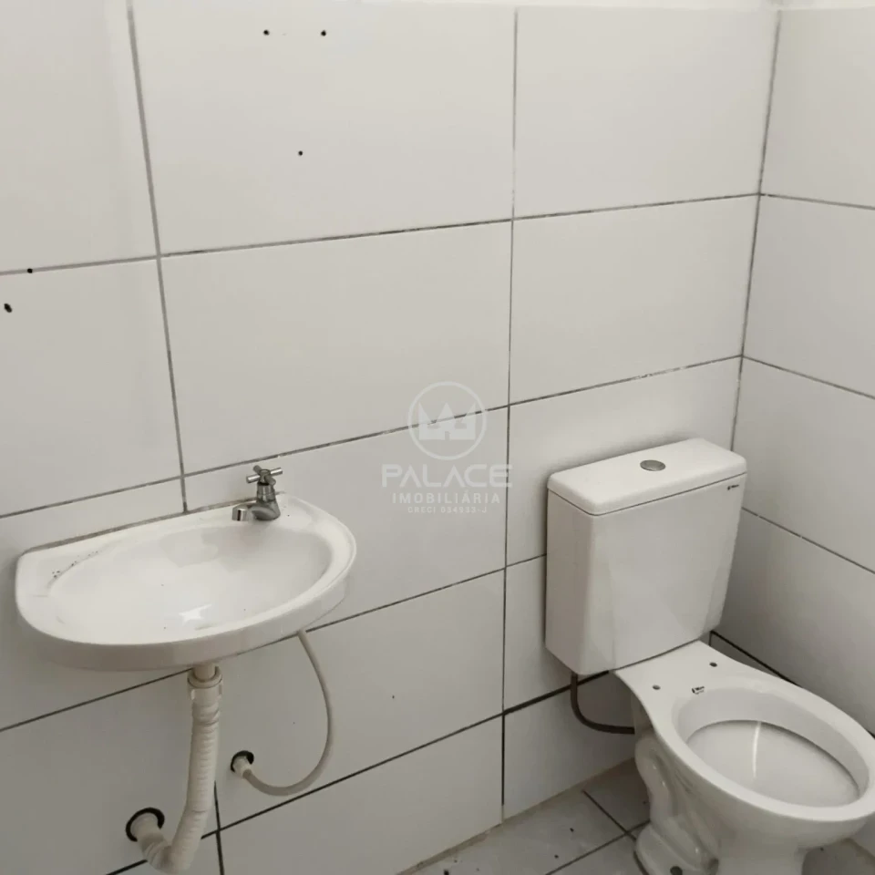 Barracão disponivel para locação