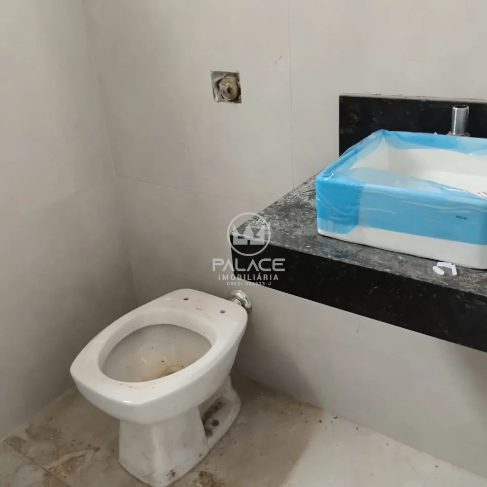 Barracão disponivel para locação