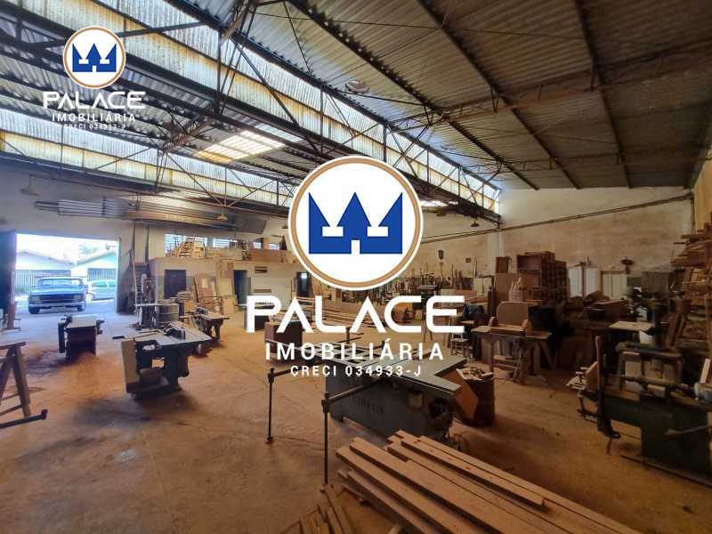 Imagens do imóveis Barracão em ótima localização