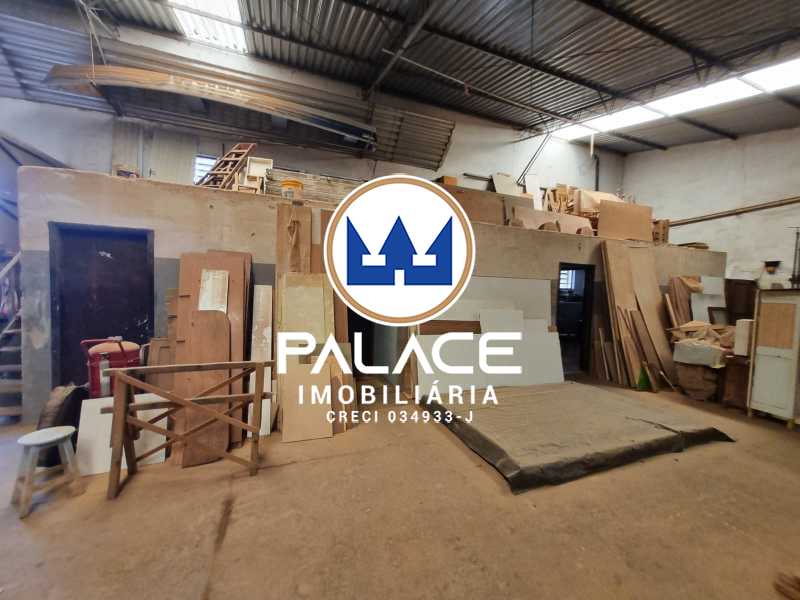 Imagens do imóveis Barracão em ótima localização