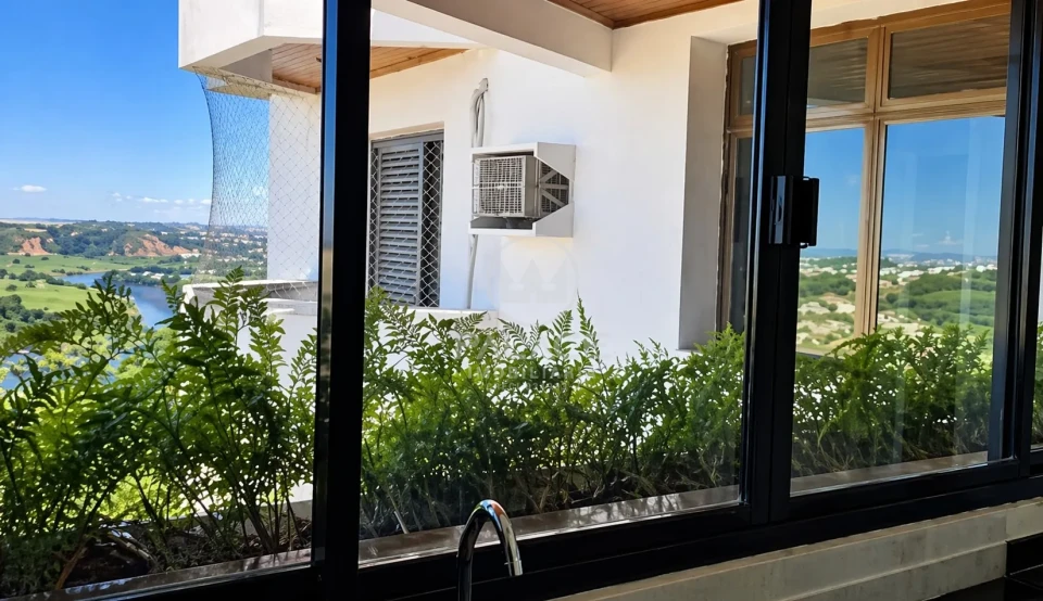 Cobertura Duplex com vista livre permanente a venda no bairro Castelinho, Piracicaba, SP.