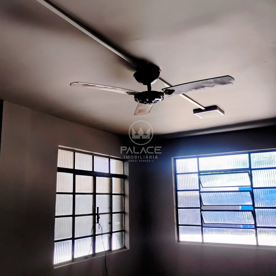 Barracão disponivel para locação