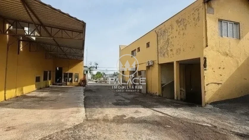 Barracão disponivel para locação