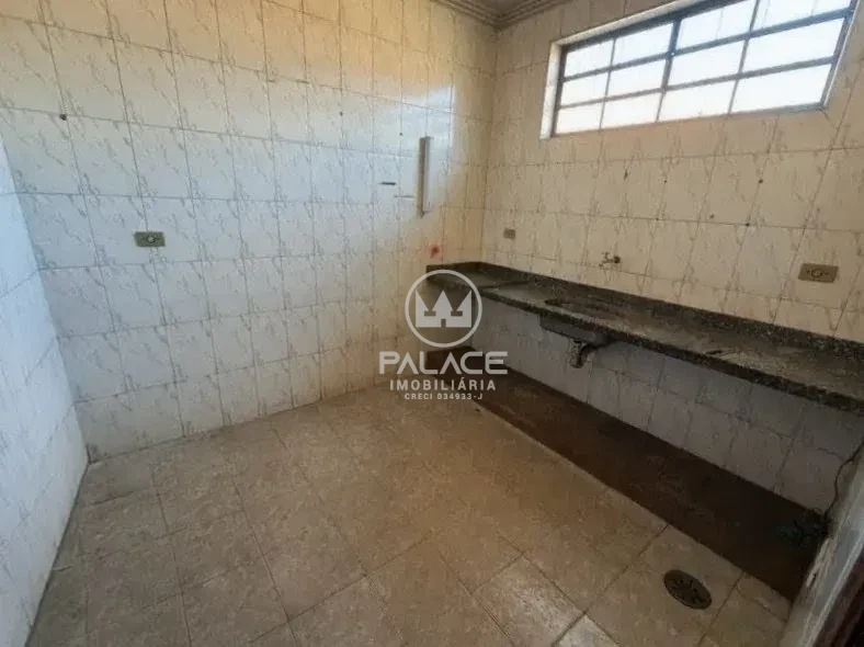 Barracão disponivel para locação