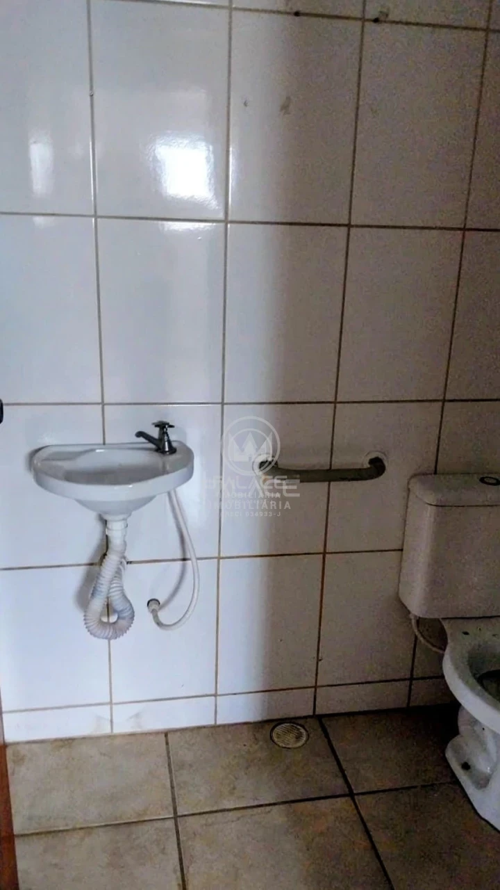 Barracão (Pauliceia)