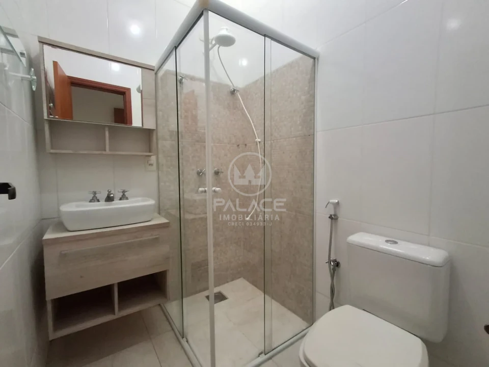 Casa térrea com 3 suítes no Recanto Piracicamirim, Piracicaba, SP.