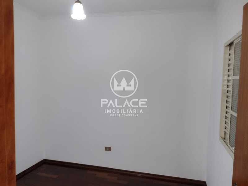 Imagens do imóveis Casa de rua -  / Residencial / Vila Grego