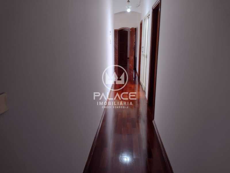 Imagens do imóveis Casa de rua -  / Residencial / Vila Grego