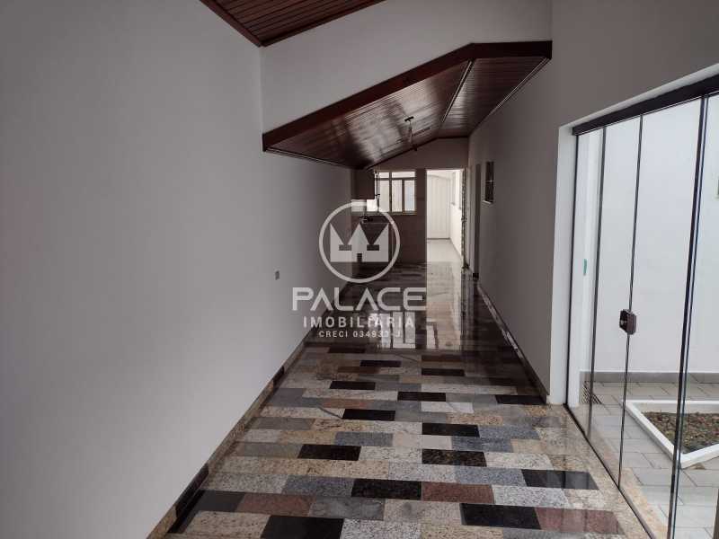 Imagens do imóveis Casa de rua -  / Residencial / Vila Grego