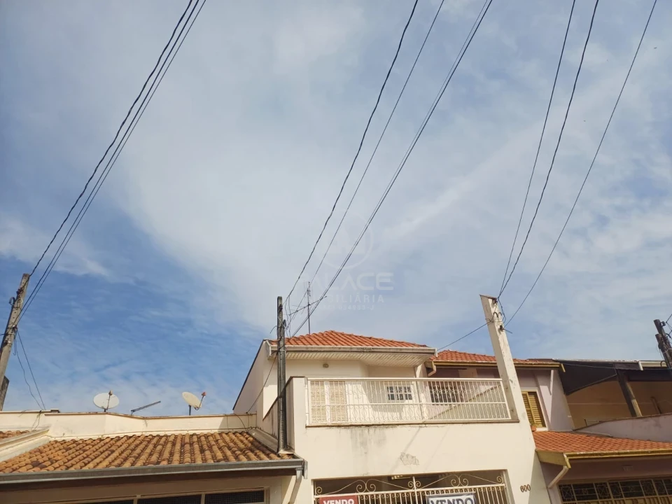 CASA A VENDA NA RUA FRANCISCO JOSE MACHADO, JARDIM BRASILIA